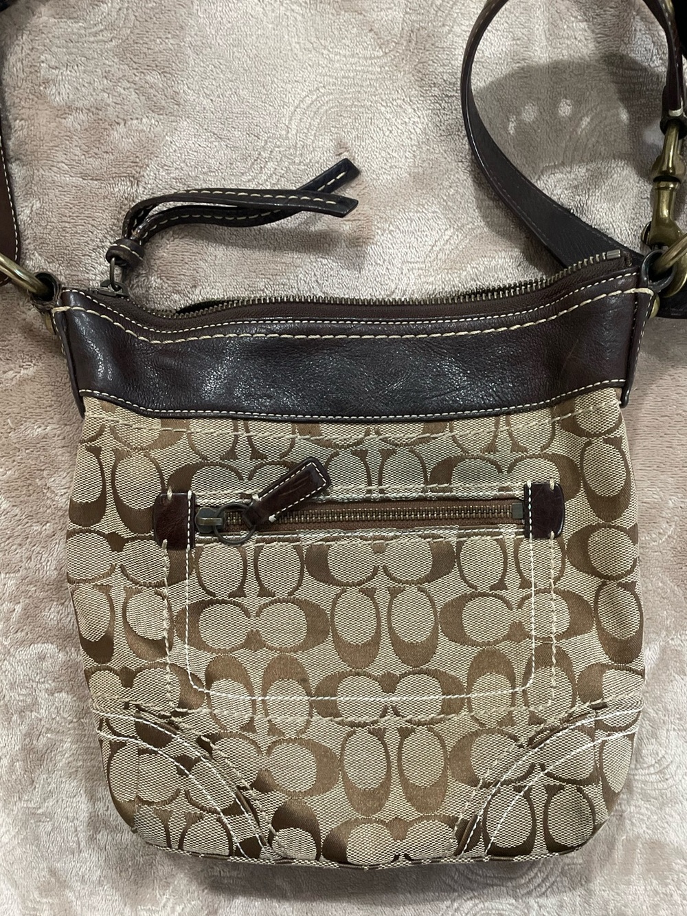 Coach Bag - Picture 6 of 11
